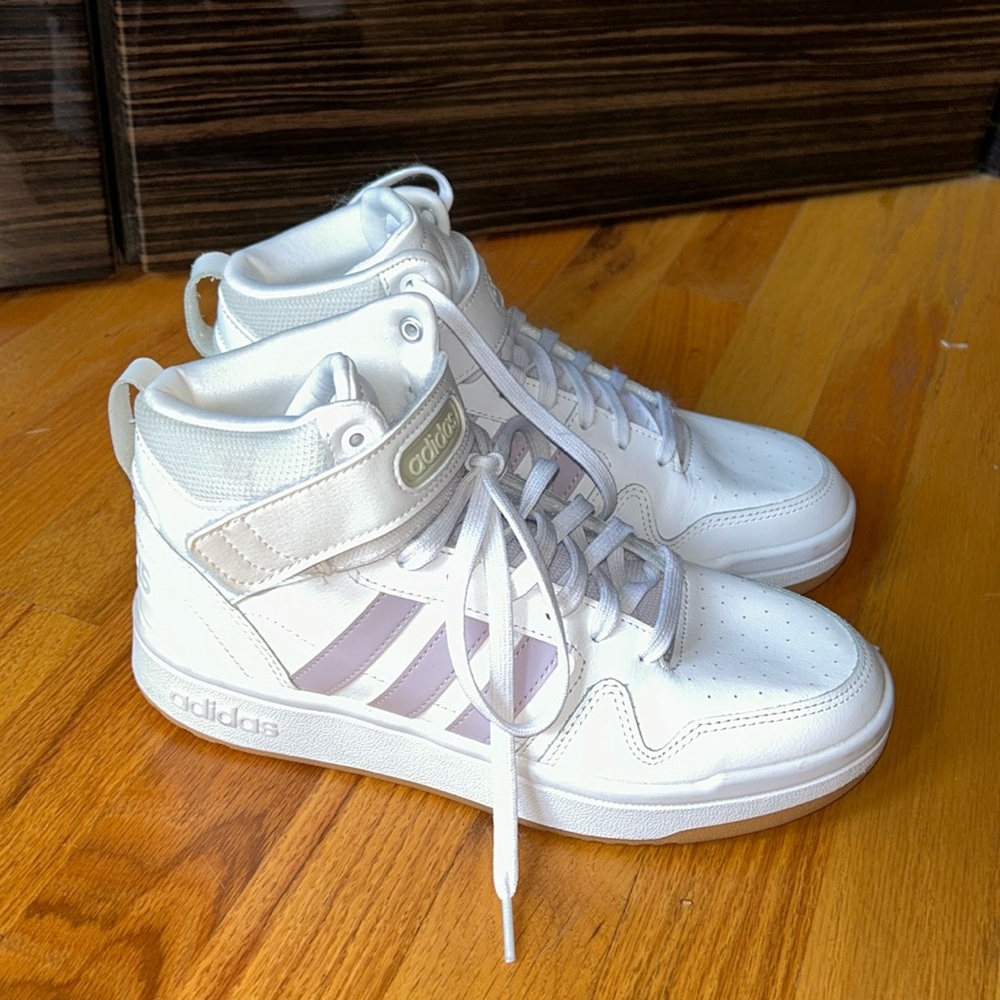 Nwt- Adidas Postmove Mid 'White Purple' basketball sneakers. GW2906. Size 8.5